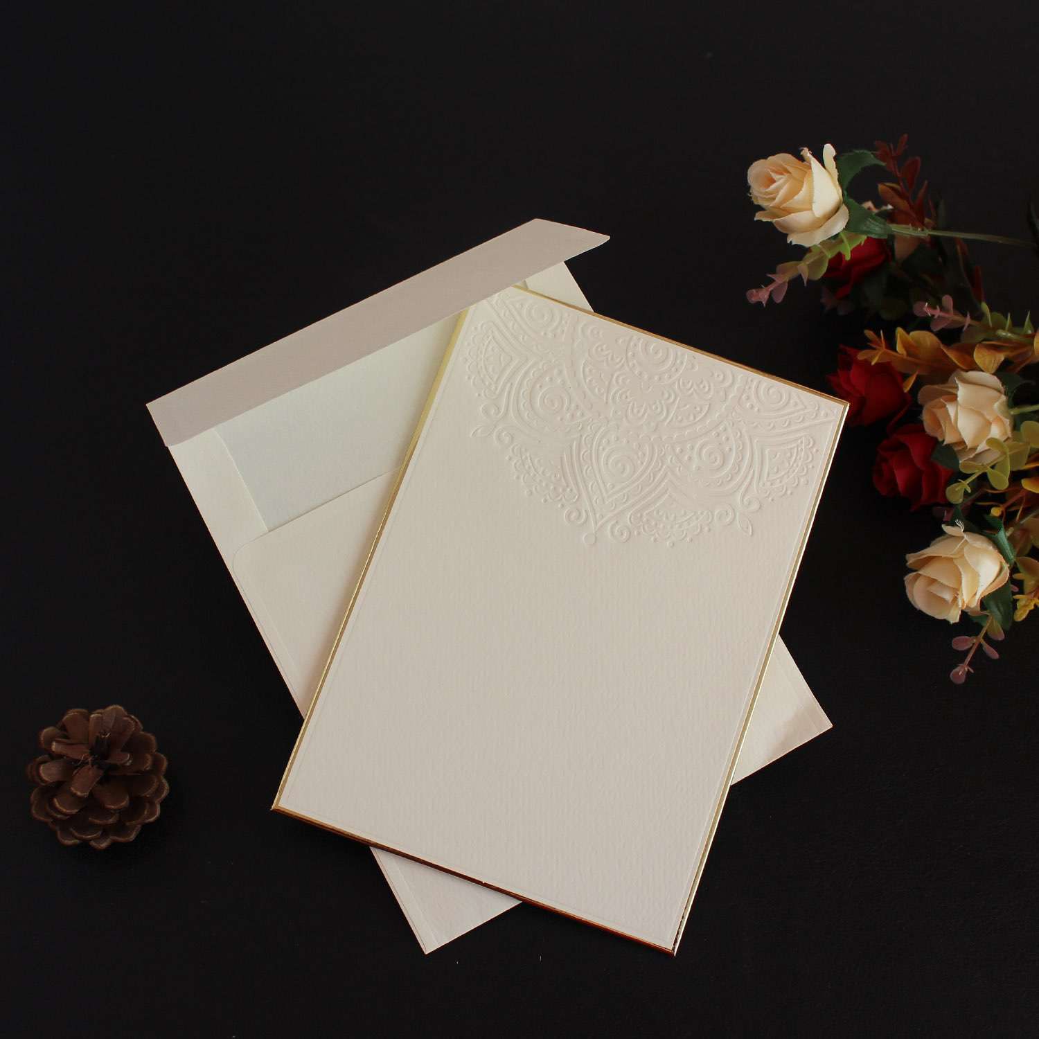 Insert Card Embossing Card with Golden Edge Slap-up Greeting Card 